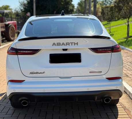FIAT-FASTBACK-2023