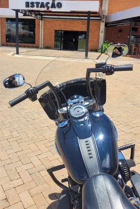 HARLEY-DAVIDSON-SOFTAIL HERITAGE CLASSIC 114-2020