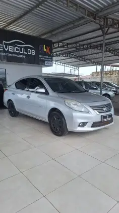 NISSAN VERSA 1.6 16V FLEX SV 4P MANUAL NISSAN VERSA 1.6 16V FLEX SV 4P MANUAL