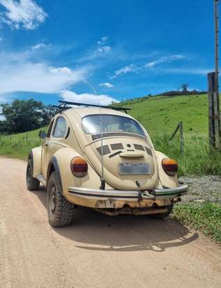 VOLKSWAGEN-FUSCA-1985