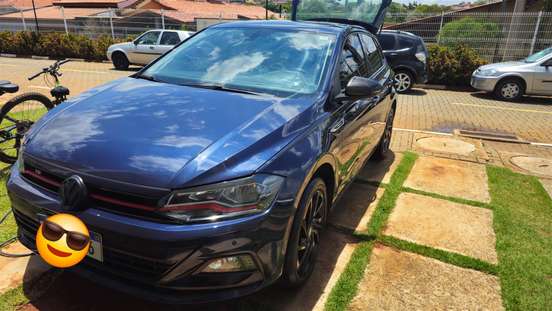 VOLKSWAGEN-POLO-1.0 200 TSI HIGHLINE AUTOMÁTICO VOLKSWAGEN-POLO-2018