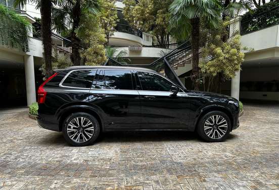 VOLVO-XC90-2.0 T8 HYBRID MOMENTUM AWD GEARTRONIC VOLVO-XC90-2020