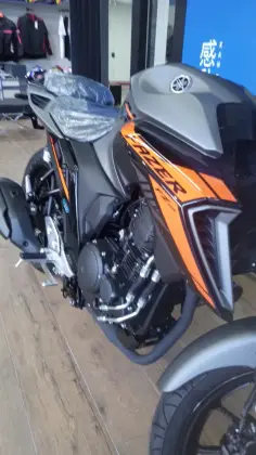 YAMAHA FZ25 FAZER CONNECTED ABS YAMAHA FZ25 FAZER CONNECTED ABS