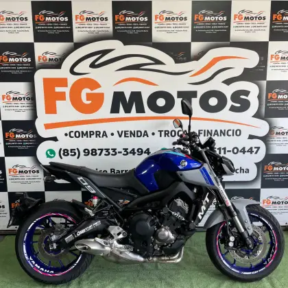 YAMAHA MT-09 