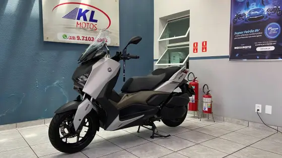 YAMAHA XMAX 250 CONNECTED ABS 