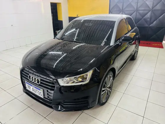 AUDI A1 1.4 TFSI SPORTBACK ATTRACTION 16V 122CV GASOLINA 4P S-TRONIC