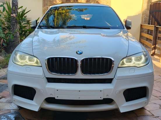 BMW-X6-2012