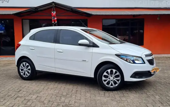 CHEVROLET ONIX 1.0 MPFI LT 8V FLEX 4P MANUAL