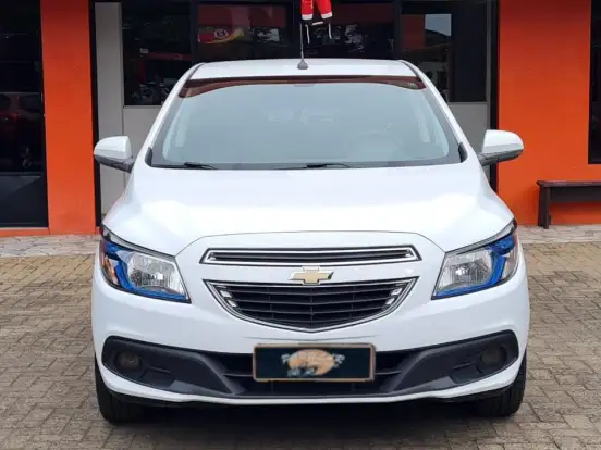 CHEVROLET-ONIX-1.0 MPFI LT 8V FLEX 4P MANUAL CHEVROLET-ONIX-2014