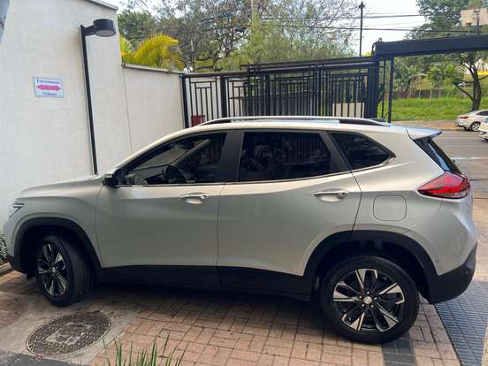 CHEVROLET-TRACKER-2022