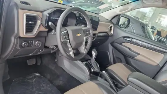 CHEVROLET-TRAILBLAZER-2.8 16V TURBO DIESEL HIGH COUNTRY 7L 4X4 AUTOMÁTICO CHEVROLET-TRAILBLAZER-2025