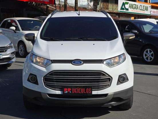 FORD-ECOSPORT-2012