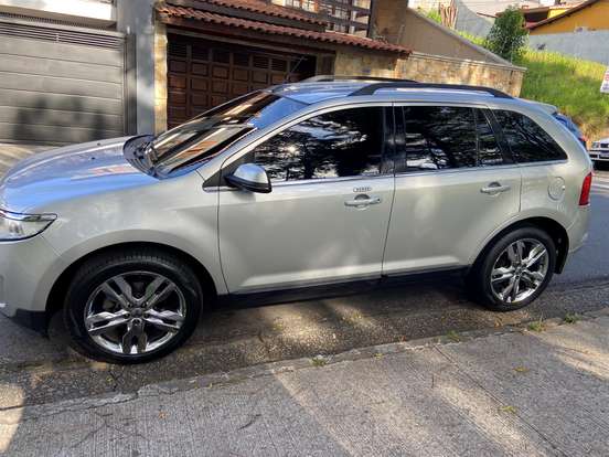 FORD-EDGE-2014