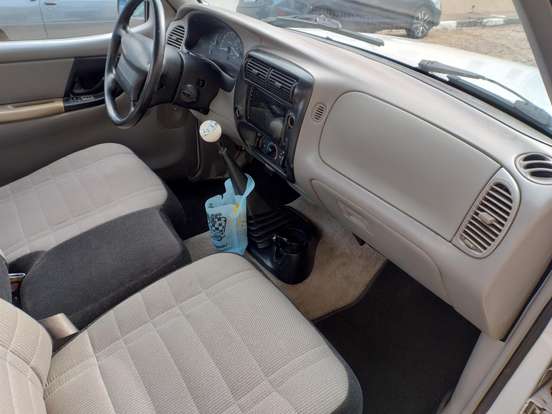 FORD-RANGER-4.0 XL 4X2 CS V6 12V GASOLINA 2P MANUAL FORD-RANGER-1997