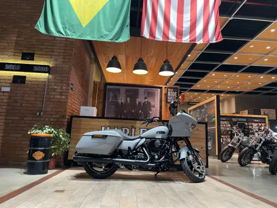 HARLEY-DAVIDSON ROAD GLIDE HARLEY-DAVIDSON ROAD GLIDE