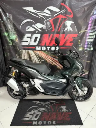 HONDA ADV 