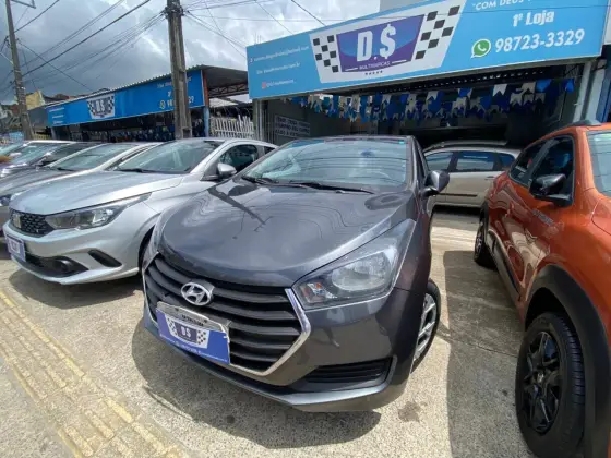 HYUNDAI HB20 1.0 COMFORT PLUS 12V FLEX 4P MANUAL HYUNDAI HB20 1.0 COMFORT PLUS 12V FLEX 4P MANUAL