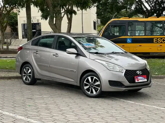 HYUNDAI-HB20S-2016