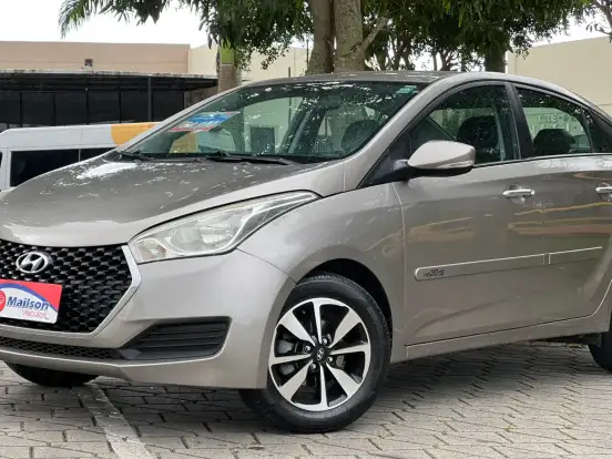 HYUNDAI-HB20S-2016