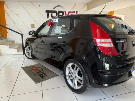 HYUNDAI-I30-2.0 MPI 16V GASOLINA 4P MANUAL HYUNDAI-I30-2010