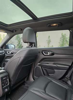 JEEP-COMPASS-2025