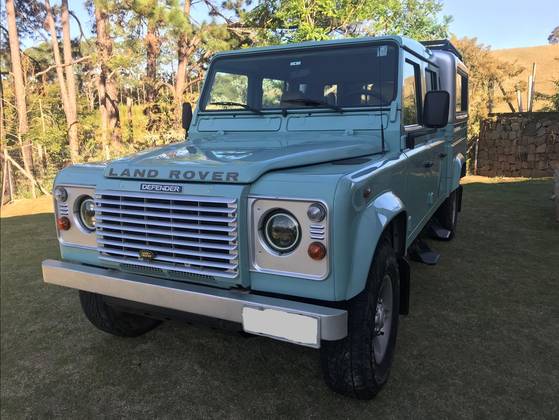 LAND ROVER DEFENDER 2.5 SW HCPU 130 4X4 TURBO DIESEL 4P MANUAL