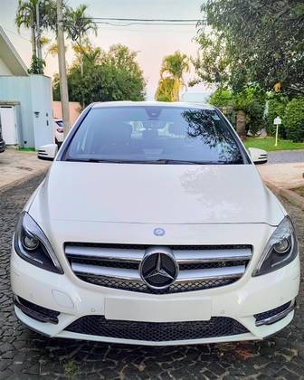 Mercedes-Benz B 200 1.6 Sport Turbo Gasolina 4P Automático