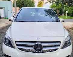 MERCEDES-BENZ B 200 1.6 SPORT TURBO GASOLINA 4P AUTOMÁTICO MERCEDES-BENZ B 200 1.6 SPORT TURBO GASOLINA 4P AUTOMÁTICO