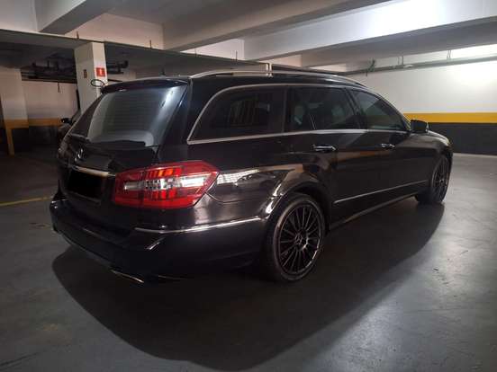 MERCEDES-BENZ-E 500-5.5 V8 GASOLINA TOURING AVANTGARDE 7G-TRONIC MERCEDES-BENZ-E 500-2010