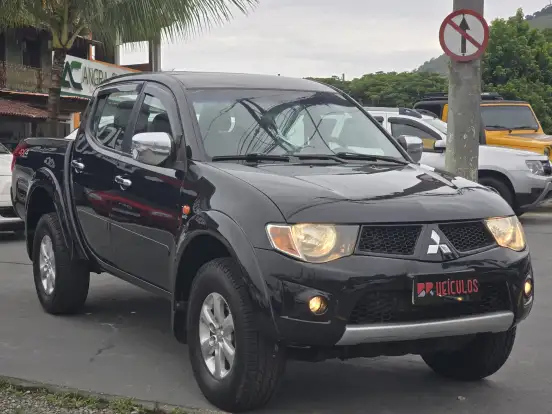 MITSUBISHI-L200 TRITON-3.2 HPE 4X4 CD 16V TURBO INTERCOOLER DIESEL 4P MANUAL MITSUBISHI-L200 TRITON-2010