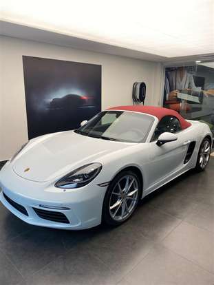 PORSCHE-718-2023