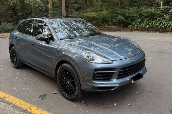 PORSCHE-CAYENNE-2019