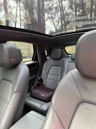 PORSCHE-CAYENNE-2019