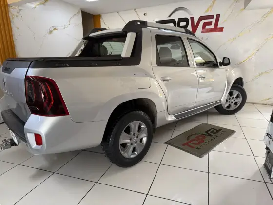 RENAULT DUSTER OROCH 1.6 16V SCE FLEX DYNAMIQUE MANUAL