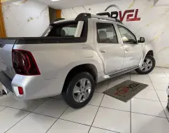 RENAULT DUSTER OROCH 1.6 16V SCE FLEX DYNAMIQUE MANUAL RENAULT DUSTER OROCH 1.6 16V SCE FLEX DYNAMIQUE MANUAL