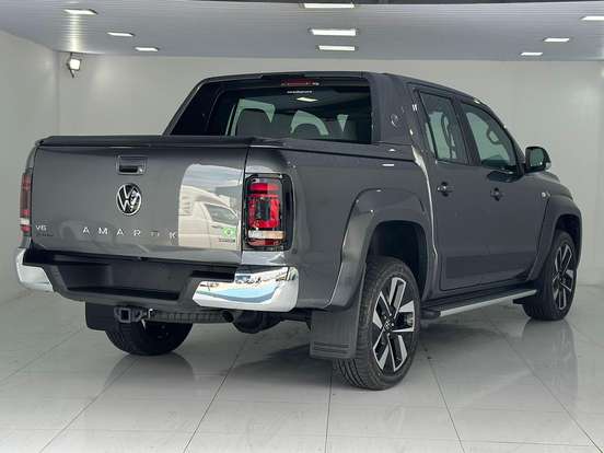 VOLKSWAGEN-AMAROK-3.0 V6 TDI DIESEL EXTREME CD 4MOTION AUTOMÁTICO VOLKSWAGEN-AMAROK-2025