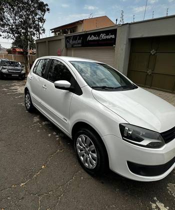 VOLKSWAGEN FOX 1.6 MI 8V FLEX 4P MANUAL