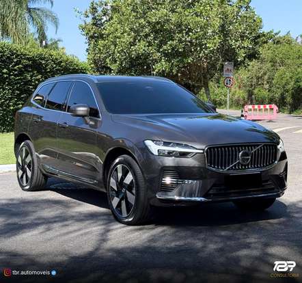 VOLVO-XC60-2024