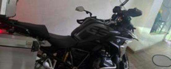 BMW-R 1250 GS PREMIUM TRIPLE BLACK-2023