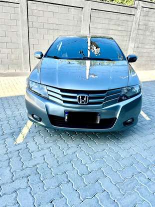 HONDA-CITY-2010