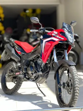 HONDA XRE 300 SAHARA RALLY 