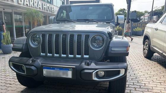 JEEP WRANGLER 2.0 TURBO GASOLINA SAHARA 4P 4X4 AT8