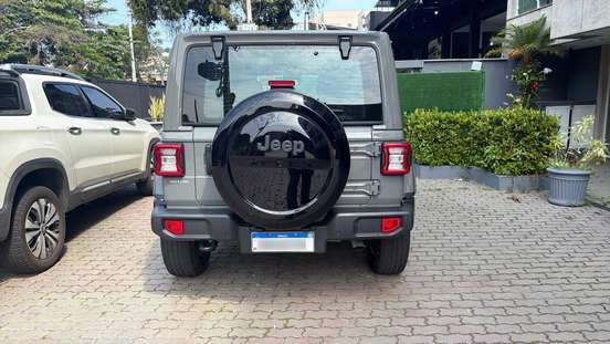 JEEP-WRANGLER-2022