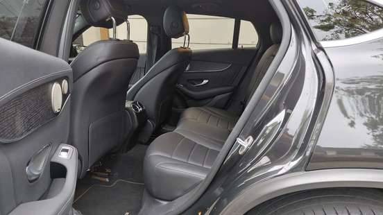MERCEDES-BENZ-GLC 300-2022