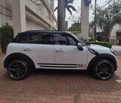 MINI-COUNTRYMAN-2014