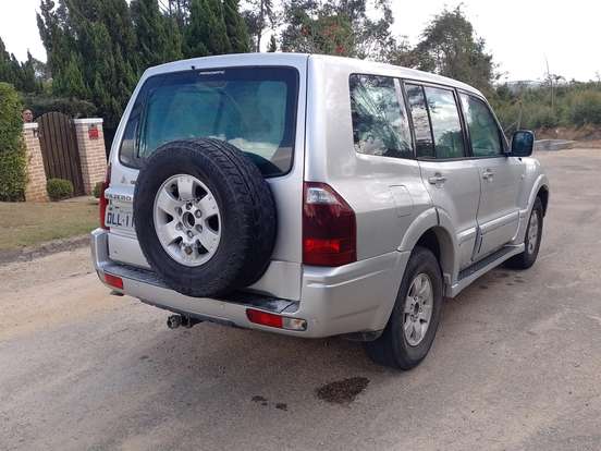 MITSUBISHI-PAJERO FULL-3.2 GLS 4X4 16V TURBO INTERCOOLER DIESEL 4P AUTOMÁTICO MITSUBISHI-PAJERO FULL-2003