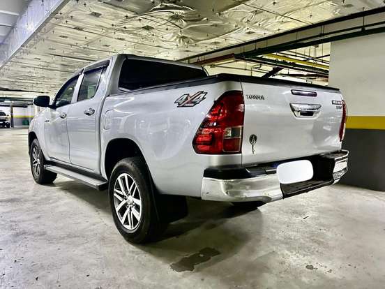 TOYOTA-HILUX-2.8 SR 4X4 CD 16V DIESEL 4P AUTOMÁTICO TOYOTA-HILUX-2020