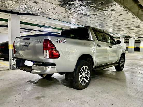 TOYOTA-HILUX-2.8 SR 4X4 CD 16V DIESEL 4P AUTOMÁTICO TOYOTA-HILUX-2020