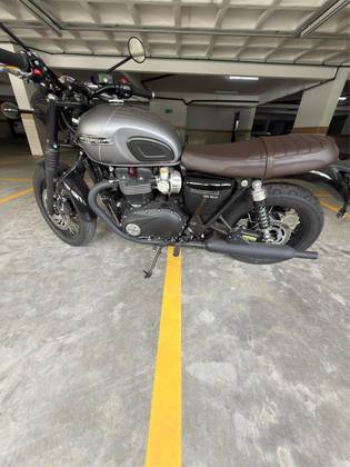TRIUMPH BONNEVILLE T120 BLACK 1200 