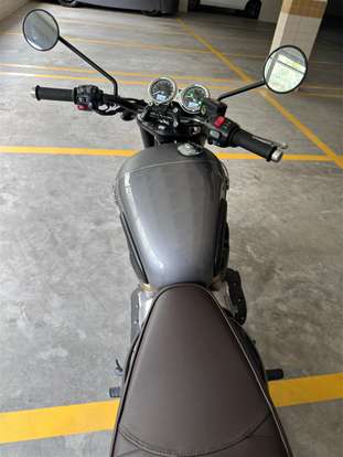 TRIUMPH-BONNEVILLE T120 BLACK 1200 TRIUMPH-BONNEVILLE T120 BLACK 1200-2025